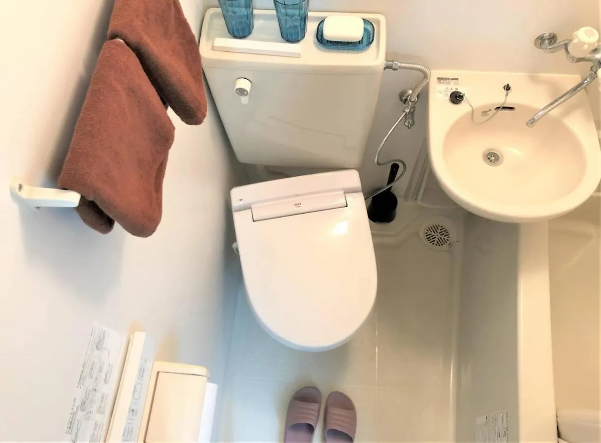Osaka U-Shuku Apartment