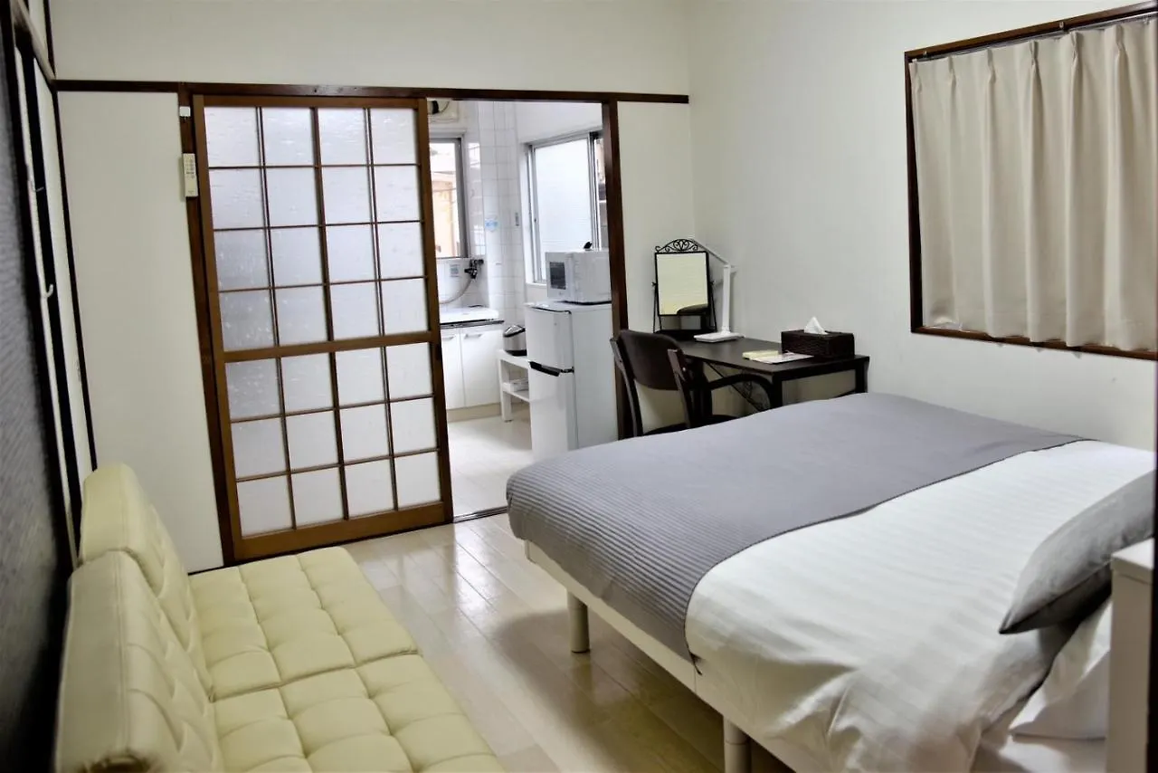 Osaka U-Shuku Apartment
