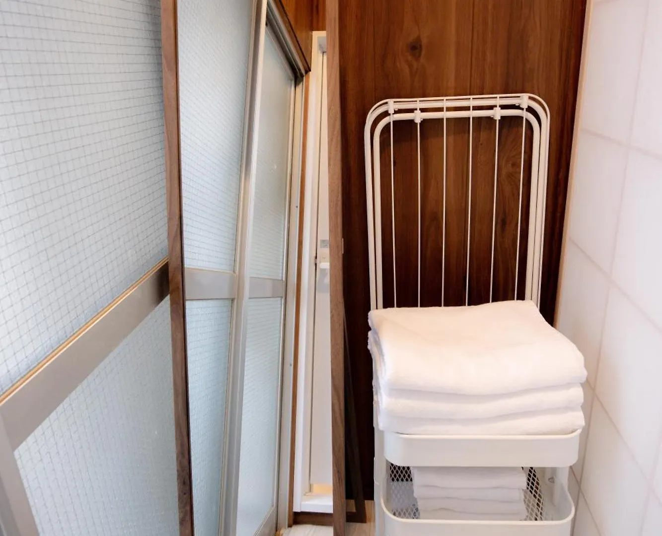 Osaka U-Shuku Apartment