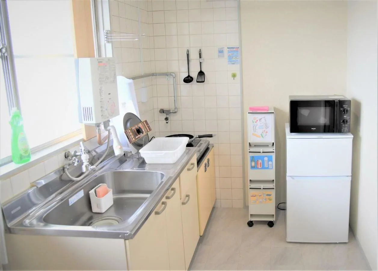 Osaka U-Shuku Apartment